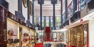 Christian Louboutin và một flagship store bền vững
