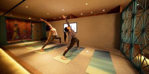 Tập yoga và thiền tại phòng chờ hạng thương gia của Cathay Pacific