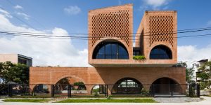 10 công trình kiến trúc nhà ở mang màu sắc đương đại và “kỳ dị” tại Việt Nam