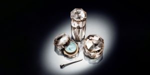 Clé de Peau Beauté Radiance Trio: Vẻ đẹp đến từ lụa vàng bạch kim và ngọc trai trắng