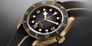 Editor’s pick: Tudor Black Bay Bronze – chất đồng thời thượng