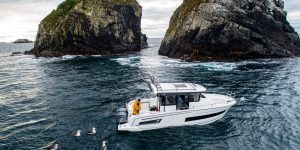 Câu cá trên du thuyền: Cùng Mery Fisher 895 Marlin chinh phục đảo ngọc Stewart