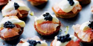 Canapé – Nghệ thuật ẩm thực “nhỏ mà có võ” trên bàn ăn