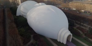 Dior hợp tác cùng Judy Chicago mở triển lãm The Female Divine