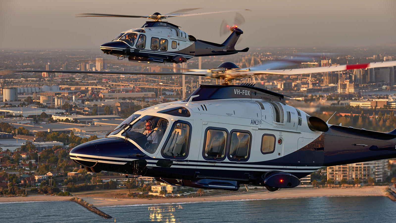 8 máy bay trực thăng đẳng cấp dành cho siêu du thuyền