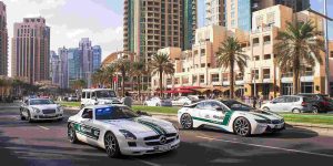 Chiêm ngưỡng loạt siêu xe của cảnh sát Dubai