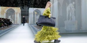 Bottega Veneta Thu-Đông 2020: 50 sắc thái của Intrecciato