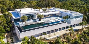 #Stayhome: Bên trong ngôi biệt thự 20 triệu USD mà nam tài tử Chris Hemsworth tự cách ly