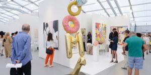 Mua tác phẩm nghệ thuật: Chỉ dành cho người giàu?