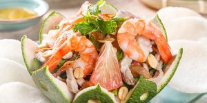 Art of Home Dining: Làm dịu cơn nóng mùa hè cùng Gỏi Bưởi Tôm Thịt
