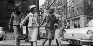 Vì sao chiếc áo khoác Chanel chính là một biểu tượng vượt thời gian?