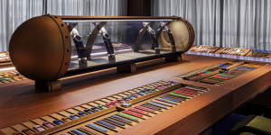 Tùy chỉnh đồng hồ với phòng phụ kiện đầu tiên của Panerai