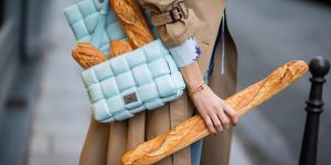 Văn hoá mới: Khi thời trang xa xỉ đường phố trở nên kín tiếng