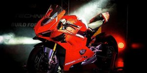 LEGO tạo dựng bản sao kích cỡ thật hoạt động được của chiếc Ducati Panigale