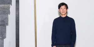 Nghệ sĩ ý niệm Danh Võ: Làm sao để bán một vỏ thùng carton hàng chục tỷ đồng?