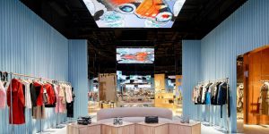 Burberry bắt tay cùng Tencent ra mắt cửa hàng bán lẻ tương tác xã hội đầu tiên ở Thâm Quyến, Trung Quốc