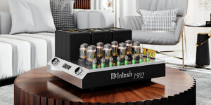 McIntosh ra mắt bộ đôi ampli đèn C22 Mk V và MC1502 hoàn toàn mới