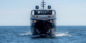 X95: Nàng “Công chúa” đẩy lùi mọi giới hạn từ Princess Yacht