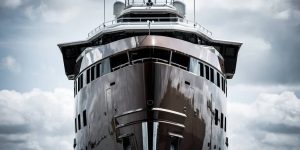 Chiêm ngưỡng siêu du thuyền phá băng La Datcha với phí thuê 850.000 USD mỗi tuần