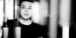 Trò chuyện Art Republik: Nghệ sĩ VJ Tùng Monkey – “Tôi vẫn còn đầy tính ngông, ngẫu nhiên và lưu tâm nhiều những chất liệu truyền thống”