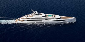 Chơi kiểu nhà giàu: 02 triệu USD cho một tuần trên biển cùng du thuyền Lana