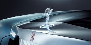 Liên minh Châu Âu ban hành lệnh cấm trang trí mui xe chiếu sáng của Rolls-Royce