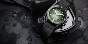 Blancpain Fifty Fathoms Bathyscaphe Chronographe Flyback Green: Tinh hoa từ biển cả