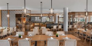 Trải nghiệm vẽ tranh nghệ thuật cùng Alma Resort 