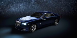 Rolls-Royce độc bản “Wraith – Inspired By Earth” cảm hứng từ Hệ mặt trời kì vĩ, ấn tượng với màu sơn Royal Blue tượng trưng cho nước và sự sống