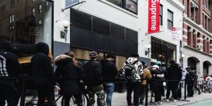 VF mua lại Supreme với giá 2,1 tỷ USD: Liệu Supreme có đáng giá đến vậy trong bối cảnh xa xỉ hỗn loạn?