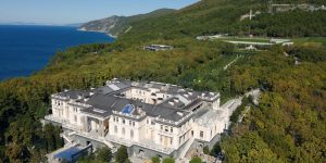 Tổng thống Putin có “Cung điện Mùa Đông” tỷ đô thứ 2?