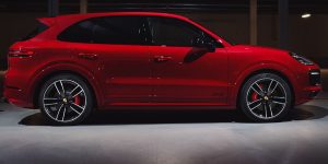 Giới mộ điệu đang trông chờ điều gì ở Porsche Cayenne 2021