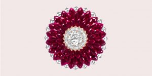 LUXUO Spend: Tìm về trang sức cổ đại cùng Van Cleef & Arpels Mystery Set