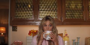 PROMISING YOUNG WOMAN | Cô Gái Trẻ Hứa Hẹn: Viên đạn “bọc đường” chí mạng cho những gã giả danh trai tốt