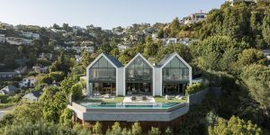 1471 Forest Knoll Drive: Viên ngọc quý của thành phố Los Angeles