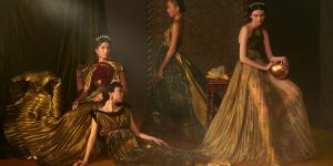 Bài tarot: Vì sao trở lại trong thời trang và nghệ thuật?