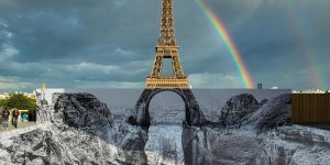 Hẻm núi dưới chân tháp Eiffel, một thông điệp “Can Art Change The World?” mới của JR