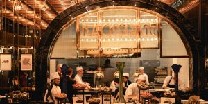 Capella Hanoi: Tận hưởng không khí Paris giữa Hà Nội