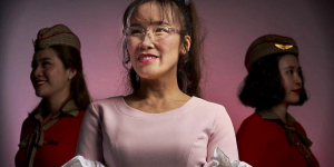 Xã hội hậu vật chất: Bác bỏ định kiến phụ nữ chỉ đứng phía sau đàn ông