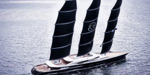 The Lux List: Siêu du thuyền Black pearl – Ngọc trai đen trên biển