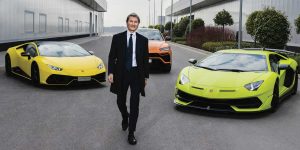 Giới nhà giàu chi mạnh tay sở hữu siêu xe Lamborghini trong năm 2021