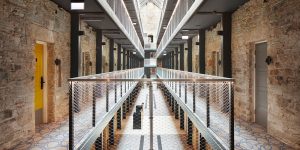 Số phận mới của một Nhà tù