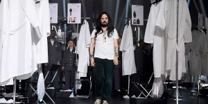 Xa xỉ là gì giữa thế giới hỗn mang?