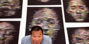 Kỹ thuật vẽ chân dung của Hom Nguyen: Khả năng truyền tải đa nghĩa theo cách bản năng