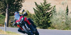 Ducati Multistrada V2 2022: Lựa chọn mới cho các tay chơi đẳng cấp