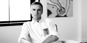 Tôi học được gì? Raf Simons: Sự đa cảm của một người yêu nghệ thuật