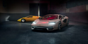 Chủ sở hữu Countach cổ điển đặt mua Countach LPI 800-4 vì đam mê