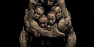 Họa sĩ Phương Quốc Trí: “Vẽ người như tạc tượng!”