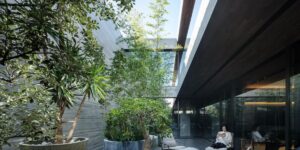 Nhà Nhật Bản: Một khối hộp với khoảng thở lớn từ bên trong