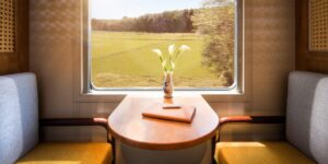 Toa tàu cao cấp The Vietage đã trở lại